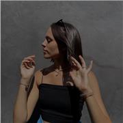 Studentessa di un liceo scientifico offre ripetizioni di matematica